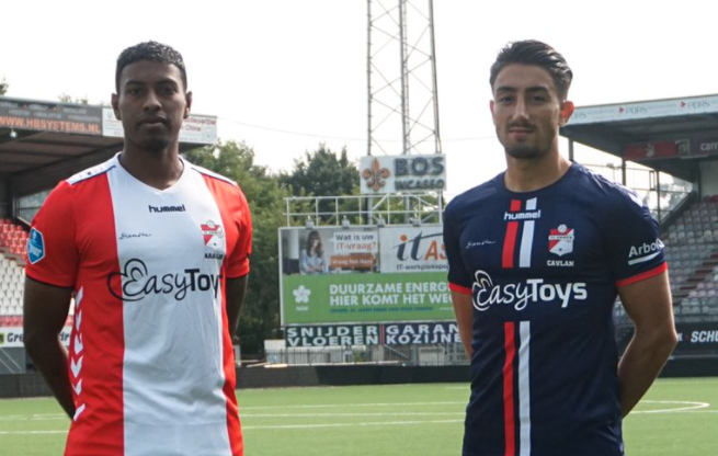 FC Emmens nya tröjsponsor Easytoys stoppas av nederländska förbundet. 