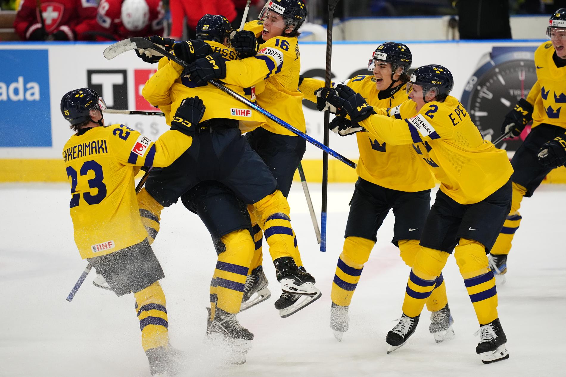 Sverige avgjorde kvartsfinalen mot Schweiz i sudden.