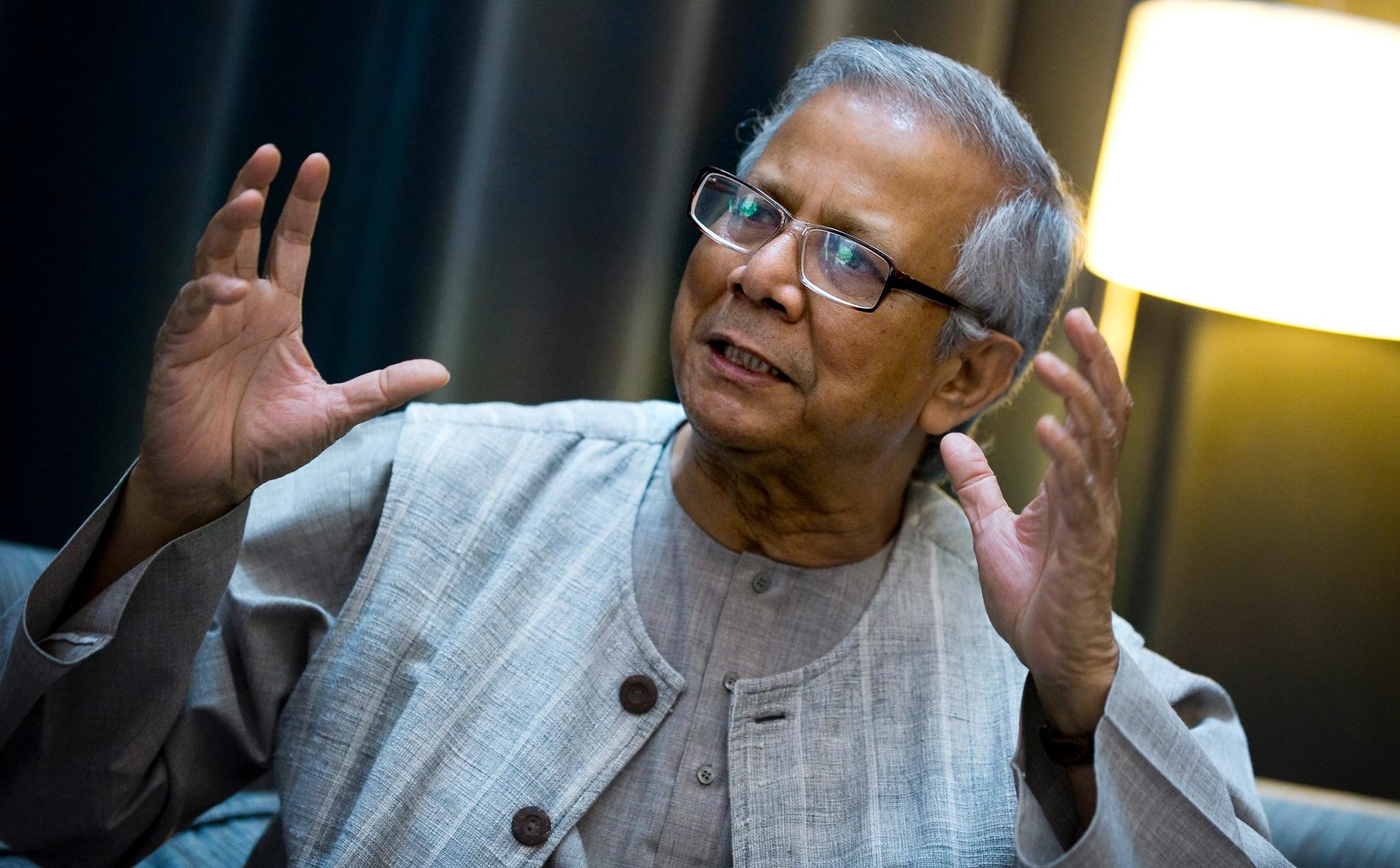 Den bangladeshiska "barfotabanken" Grameen Bank och dess grundare Muhammad Yunus fick ta emot fredspriset 2006. Arkivbild.