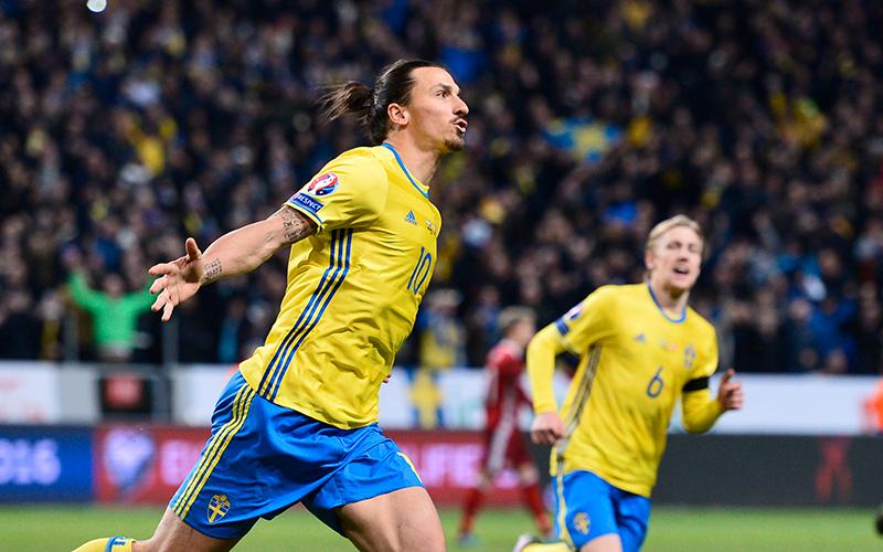 14 november 2015 Sverige ställdes mot Danmark i play off till EM i Frankrike. Ibra satte 2-0 på straff i den 50:e minuten.