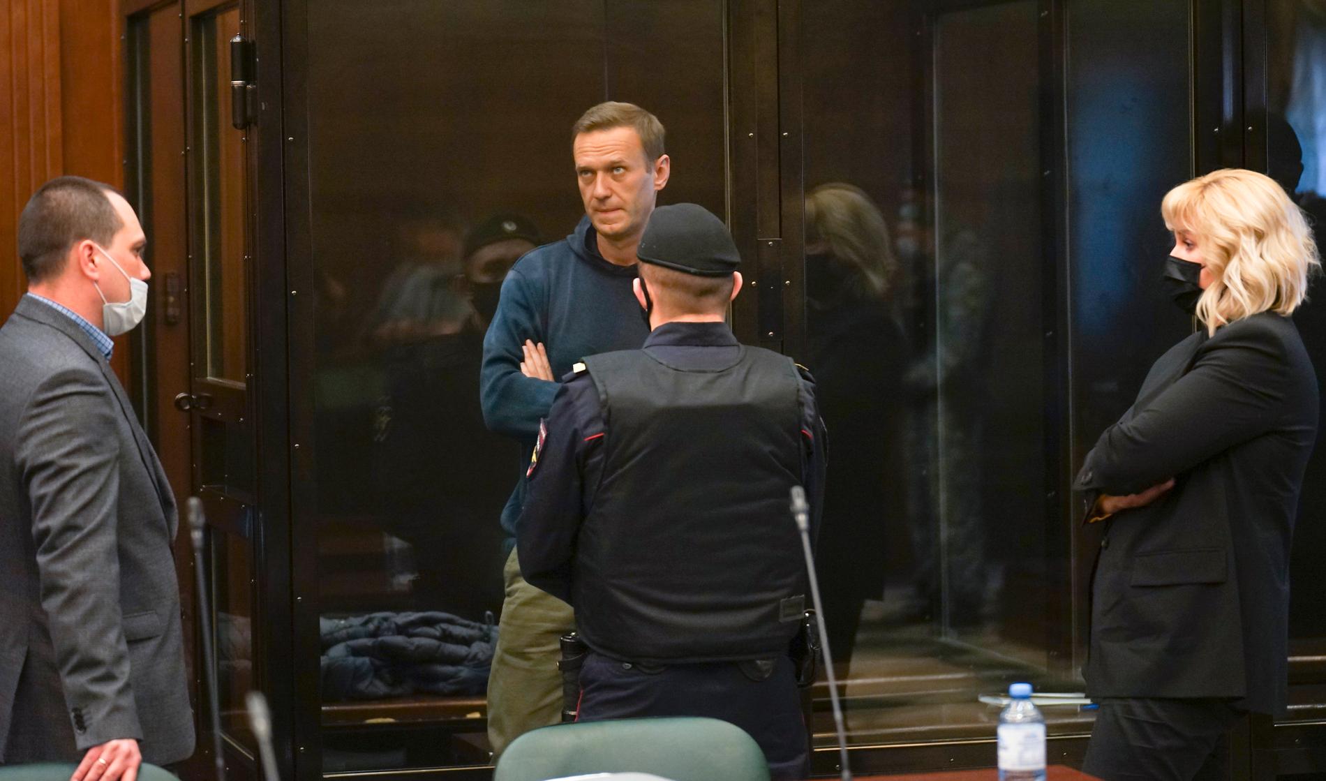 Navalnyj i rätten.