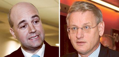 Emot ”regleringsiver”  Fredrik Reinfeldt och Carl Bildt ser ingen anledning till nya regleringar. Ett ställningstagande som placerar oss till höger om Europa i allmänhet.