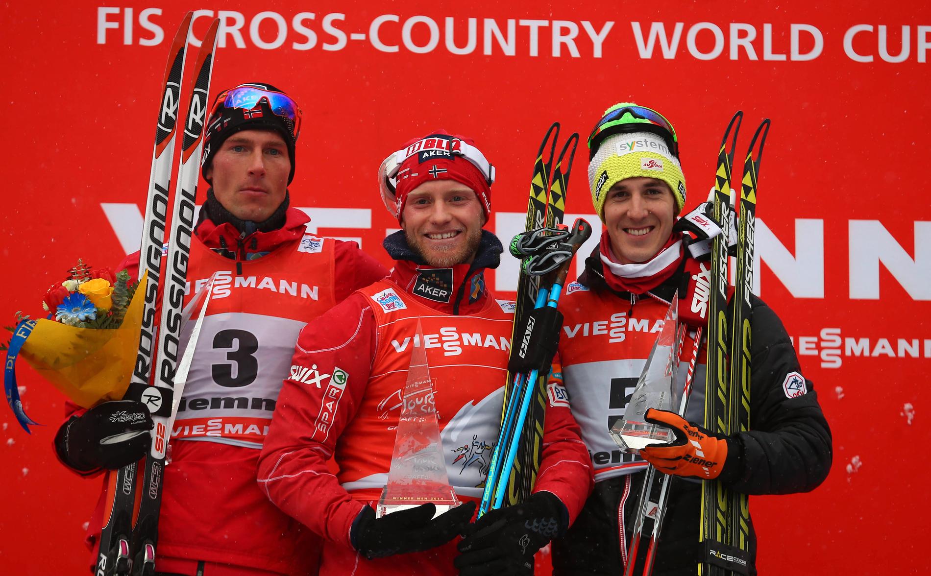 Johannes Dürr (längst till höger) slutade trea i Tour de Ski och var en av favoriterna i femmilen.