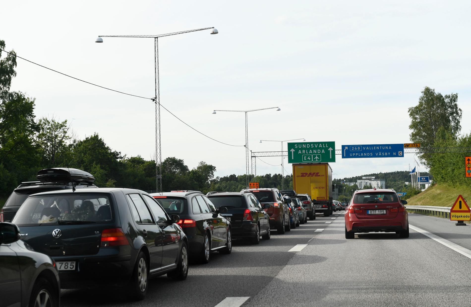Förra året ökade utsläppen av växthusgaser från vägtrafiken med 0,5 procent, enligt en rapport från Trafikverket. Arkivbild.