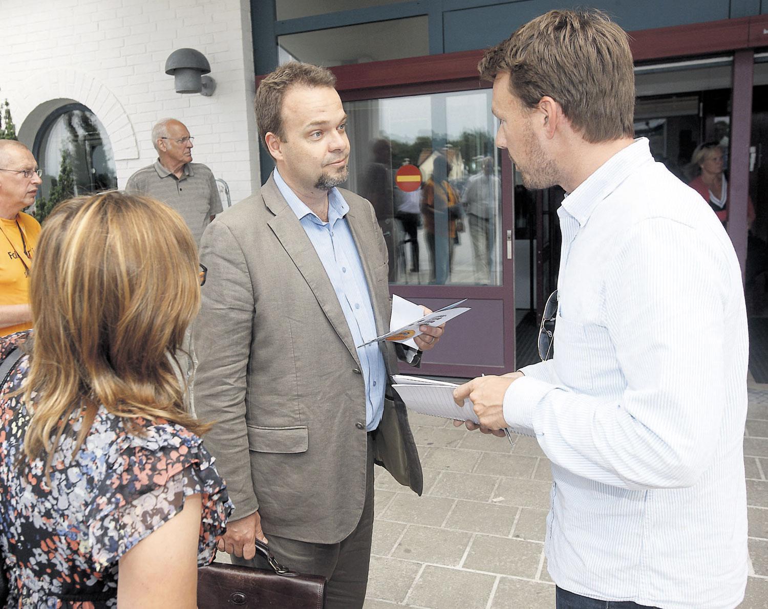 vägraR svara När Aftonbladets Mattias Carlsson konfronterar Sven Otto Littorin blir han tyst. 16 timmar senare avgår han som arbetsmarknadsminister, och hänvisar till en jobbig vårdnadstvist.