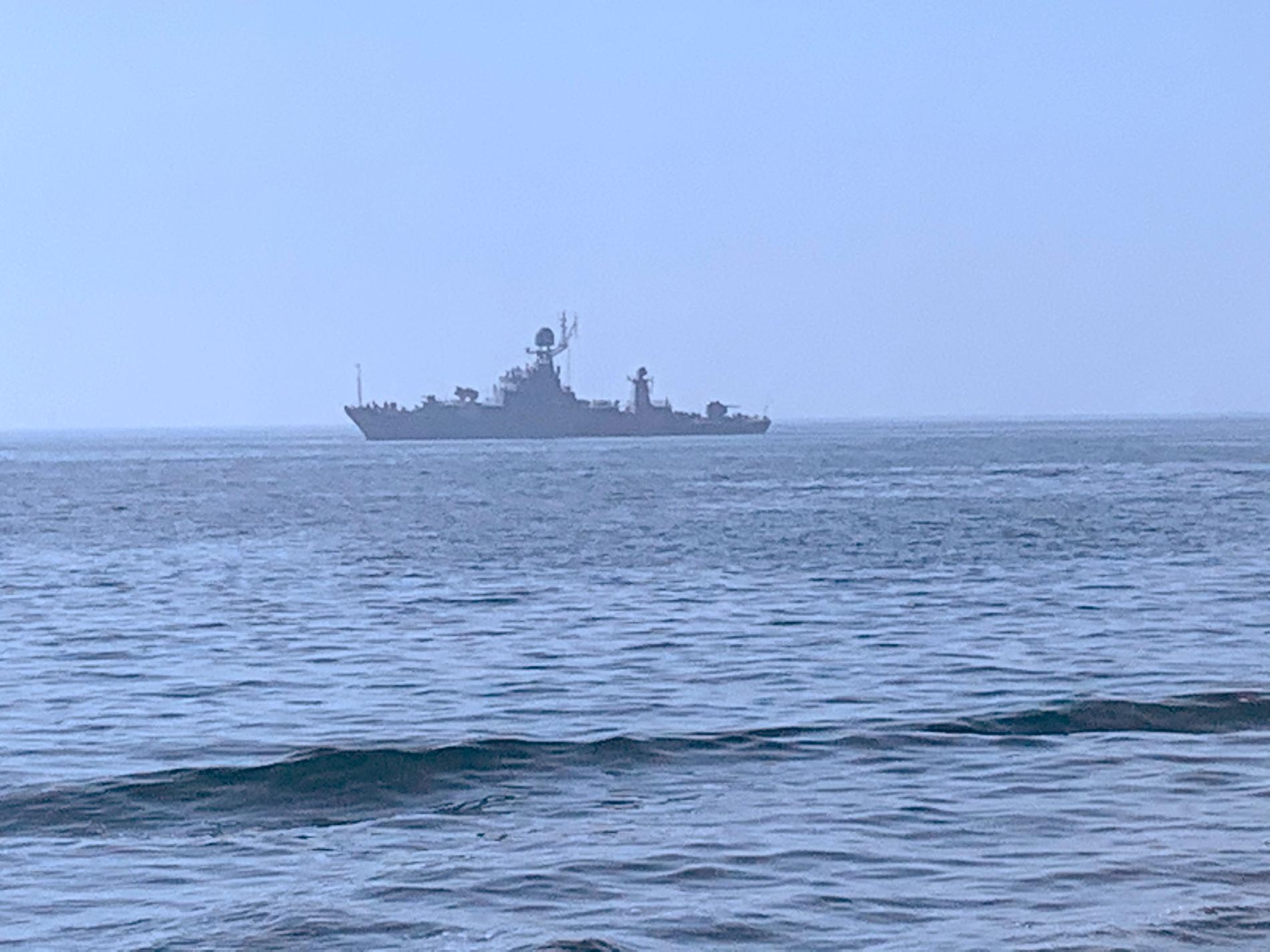 Det ryska krigsfartyget.