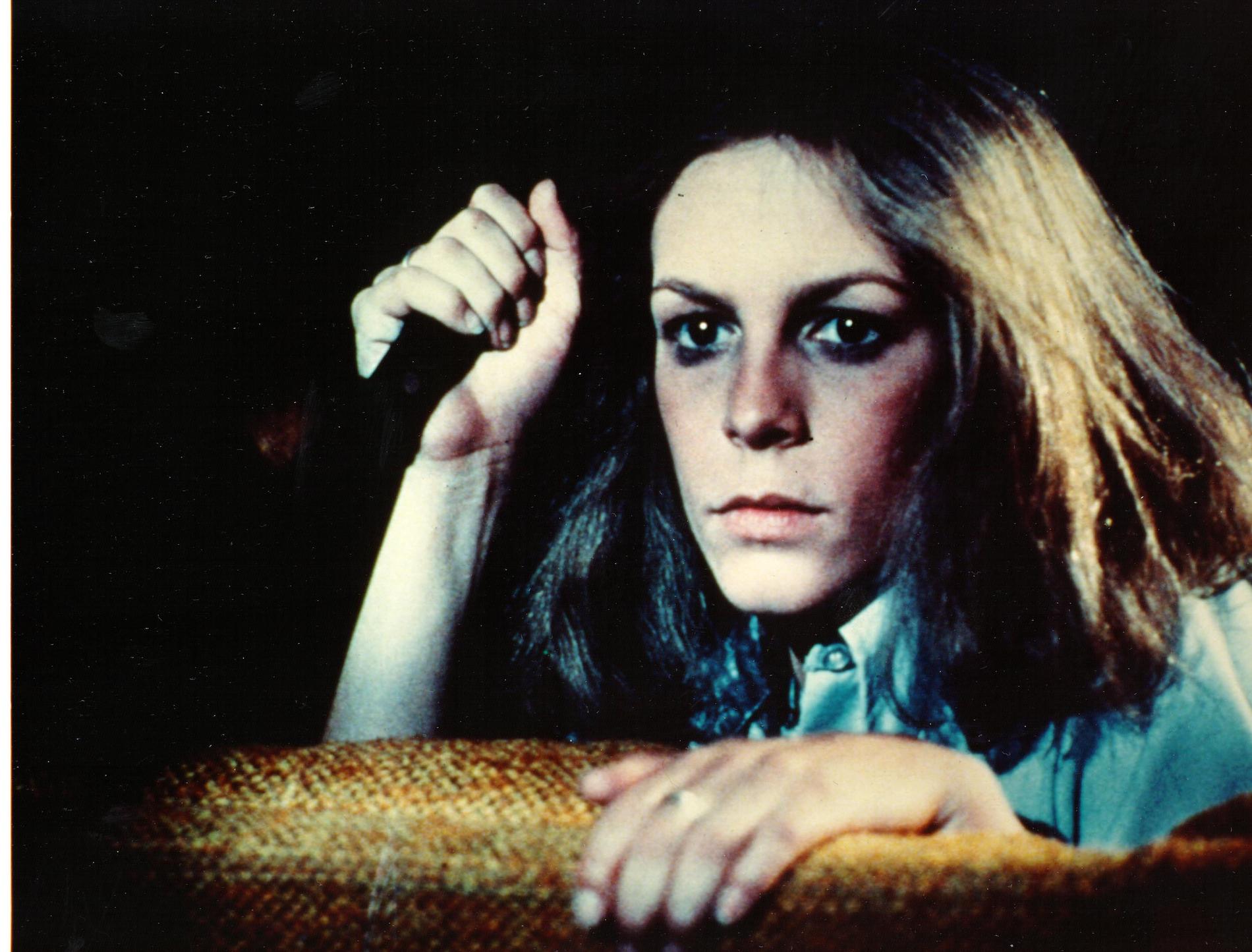 Jamie Lee Curtis i en scen från Alla helgons blodiga natt" (med den engelska titeln "Halloween"), 1978.