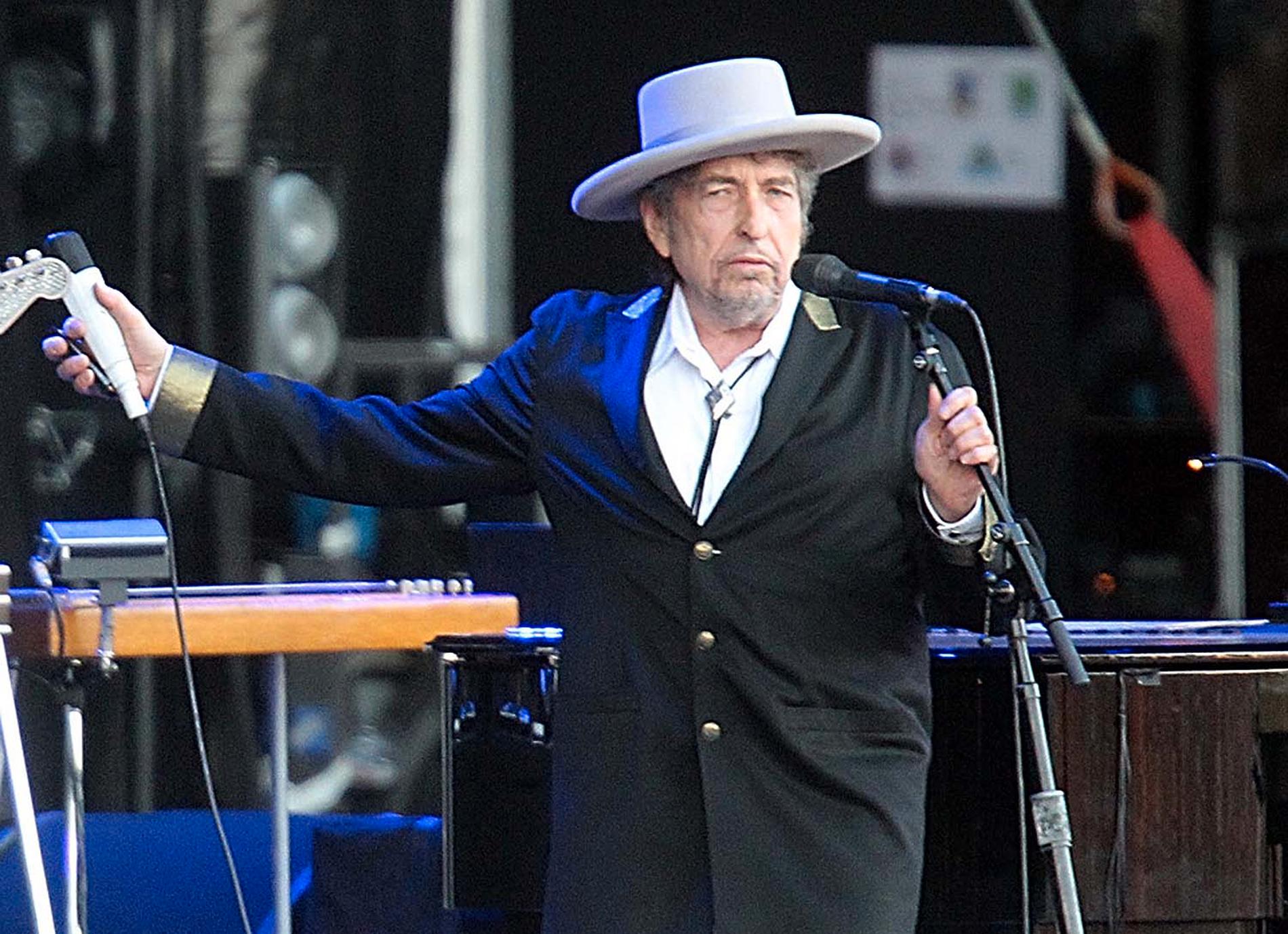 Artisten och Nobelpristagaren Bob Dylan nekar till anklagelser om övergrepp. Arkivbild.