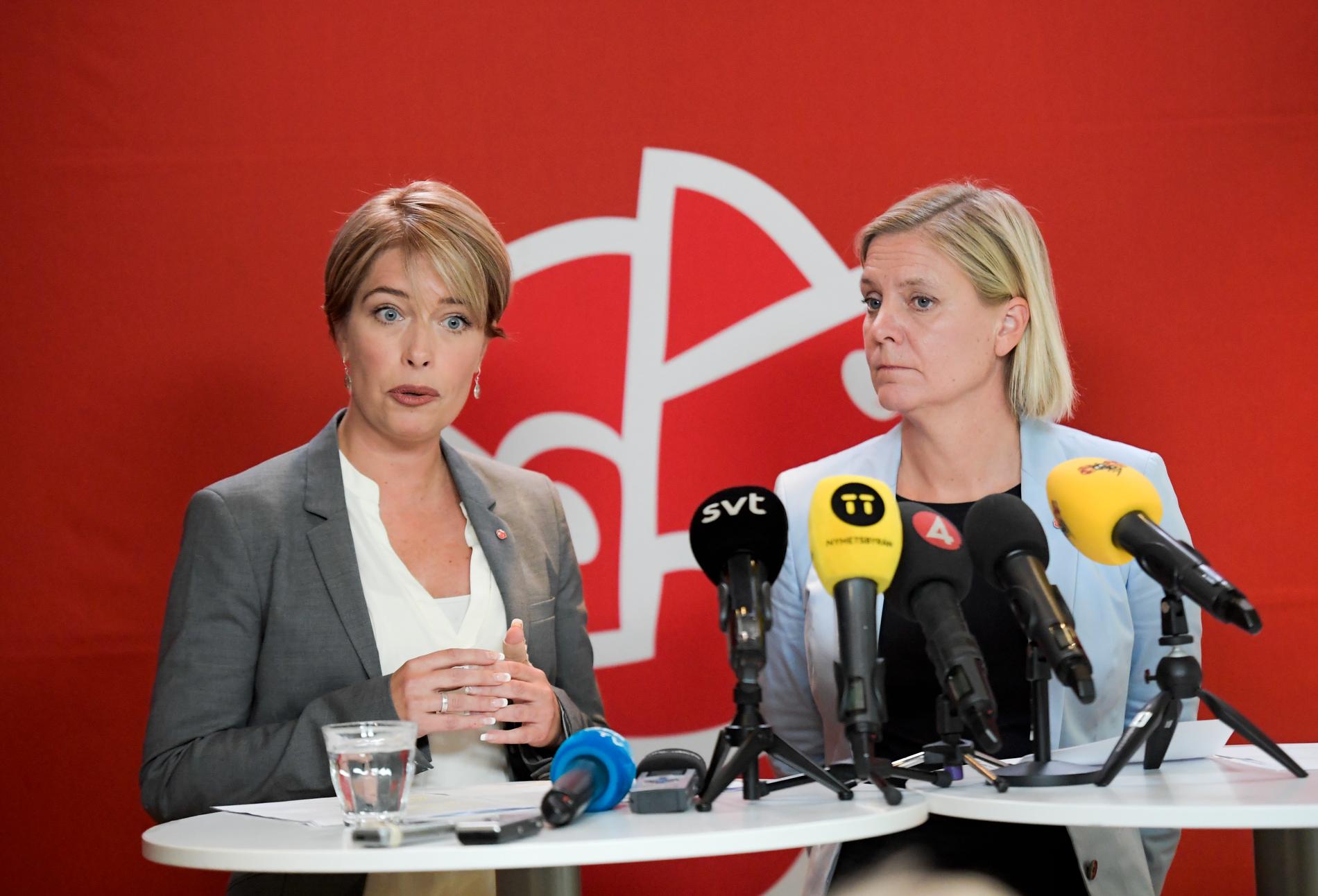Socialminister Annika Strandhäll (S) och finansminister Magdalena Andersson (S) presenterar en satsning på vården.