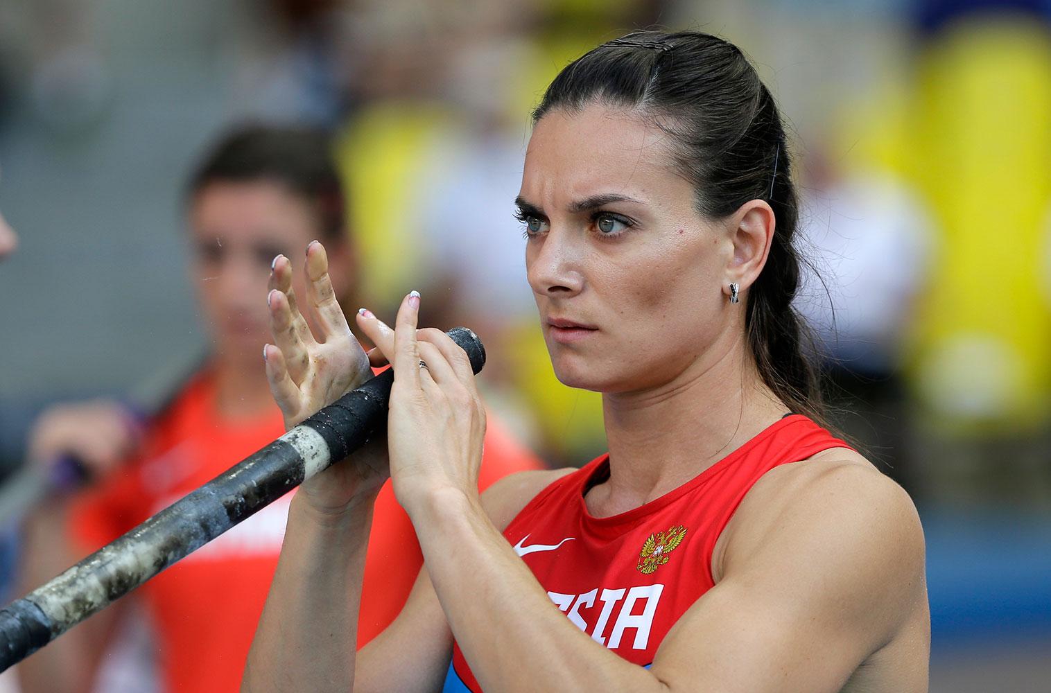 Jelena Isinbajeva har fokuset inställt på OS i Rio di Janeiro.