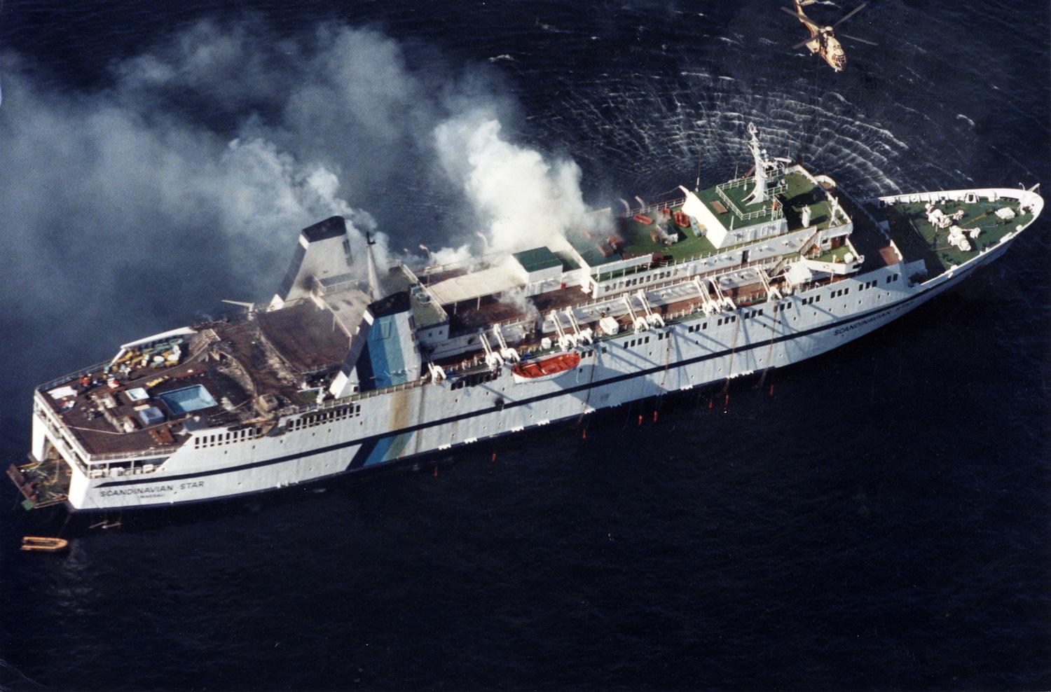 159 människor omkom när passagerarfärjan Scandinavian Star fattade eld utanför Lysekil.