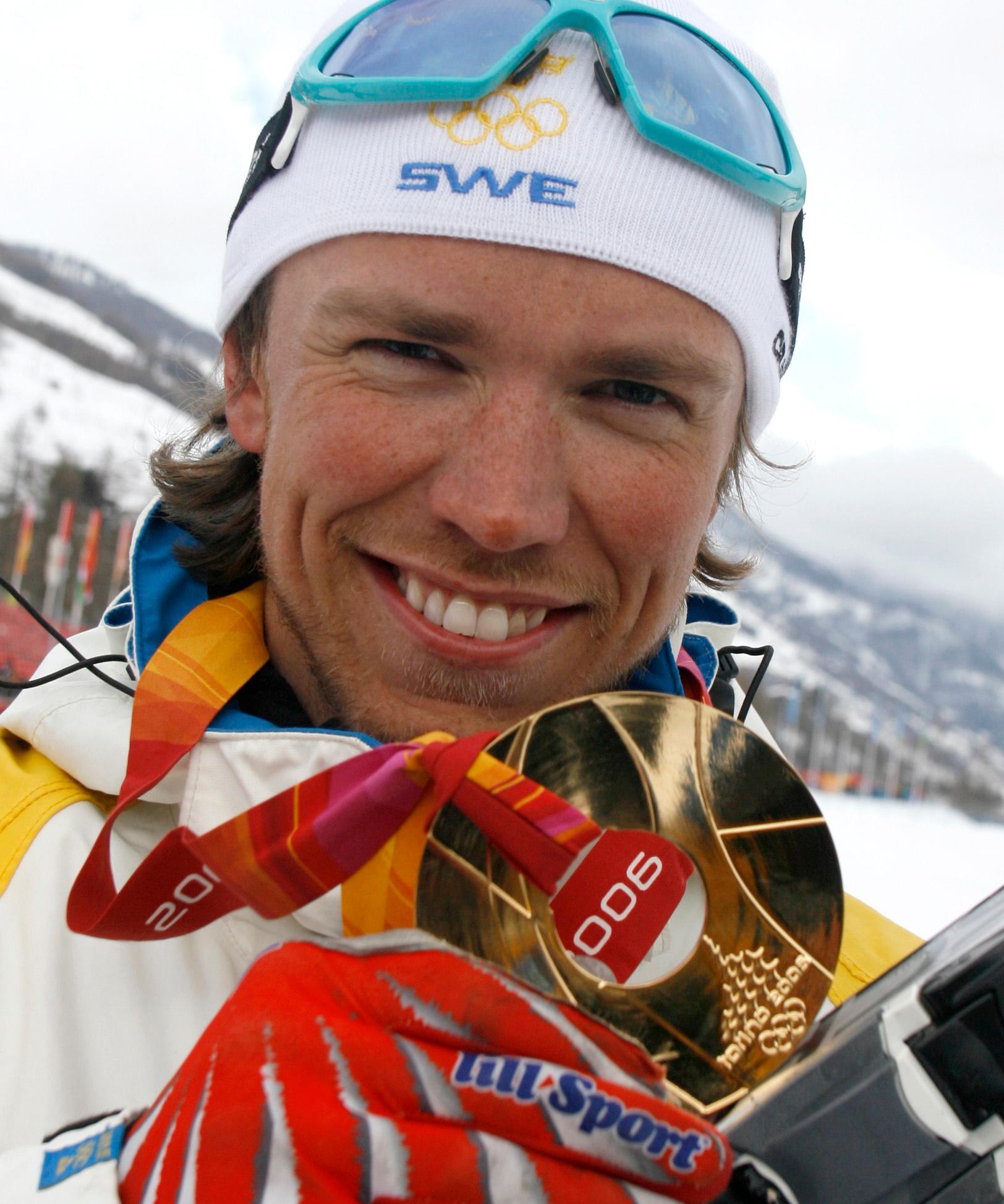 OS-gulden har Björn Lind gömt undan hemma hos föräldrarna.