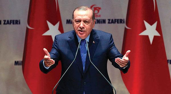 Turkiet har återigen det föga smickrande världsrekordet i antal fängslade journalister, skriver debattörerna.