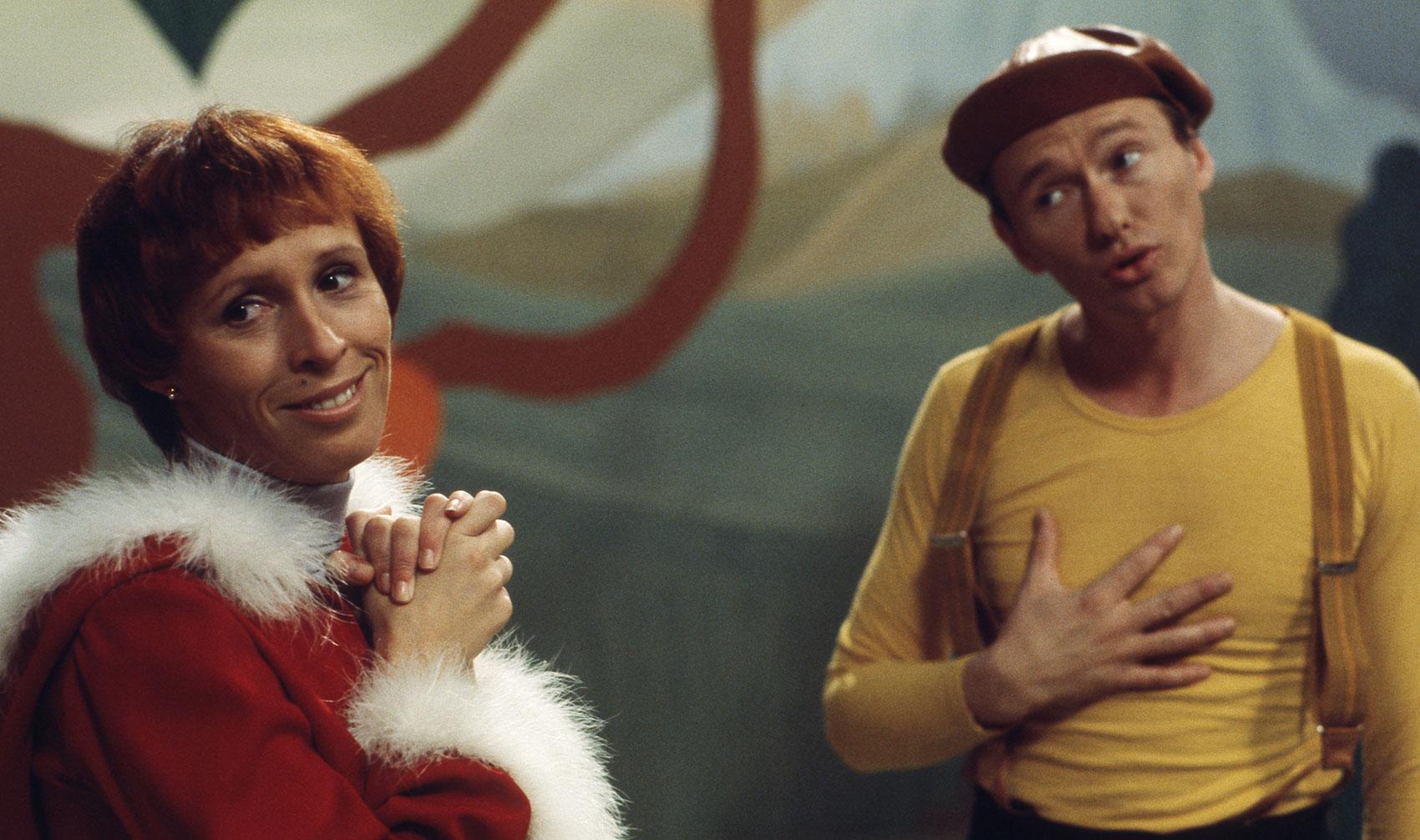 Eva Rydberg och Lasse Kühler som Eva och Lasse i SVT:s ”Hej jul” 1975.
