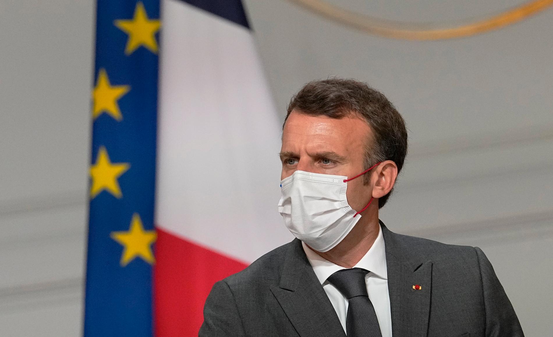 Frankrikes president Emmanuel Macron höll tal på måndagen. 