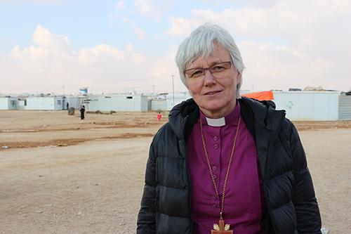 I flyktinglägret Za’atari vid gränsen till Syrien lever 80 000 människor som har berövats en stor del av sin framtid. Men här finns också en drivkraft att skapa något vackert, skriver Sveriges ärkebiskop.