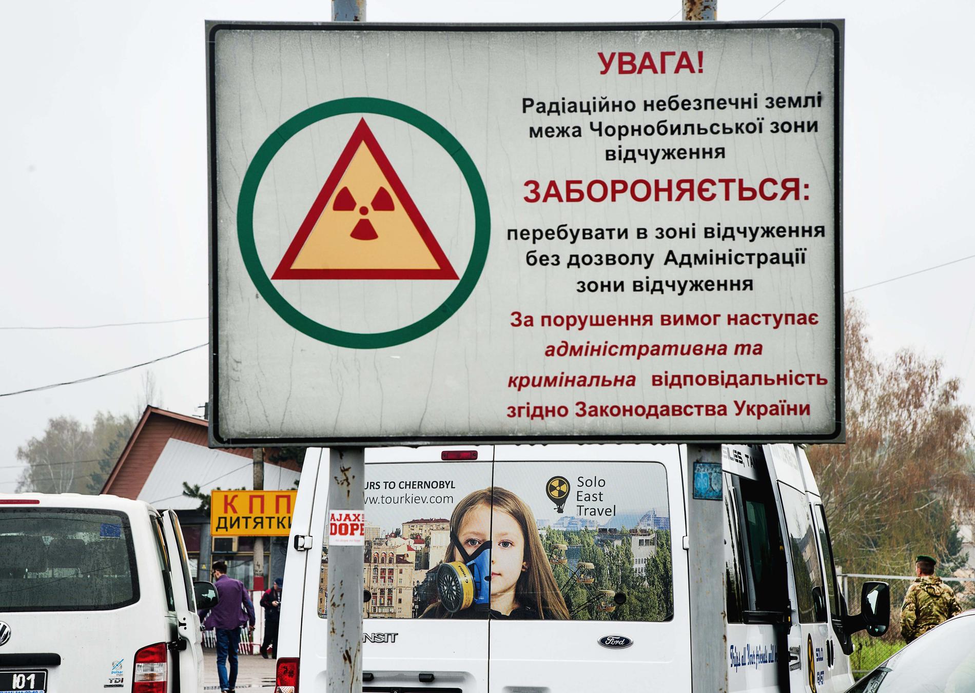 Trots att det gått 35 år präglar olyckan fortfarande Tjernobyl.