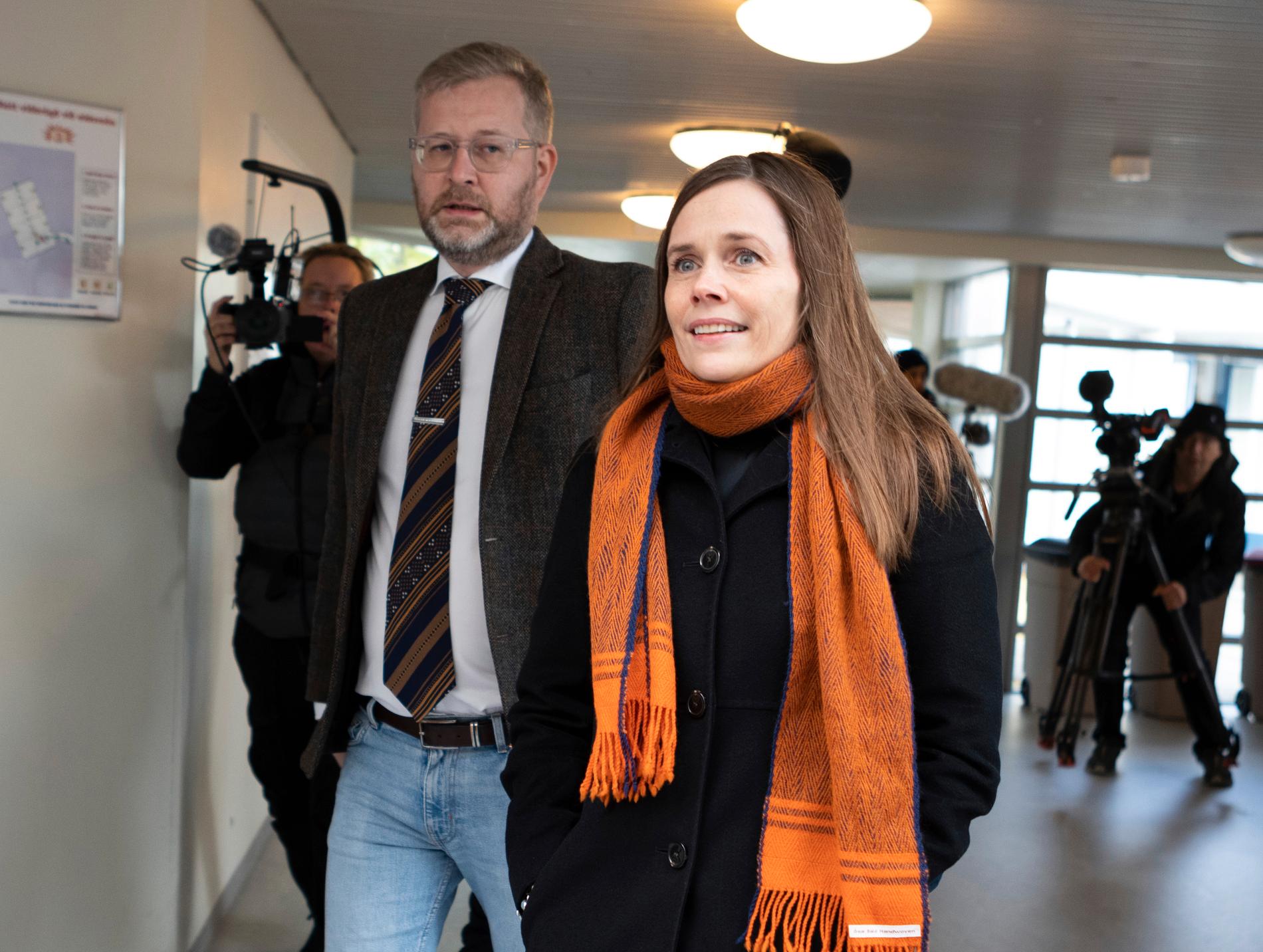 Islands statsminister Katrín Jakobsdóttir röstade tidigare under lördagen i Reykjavik.