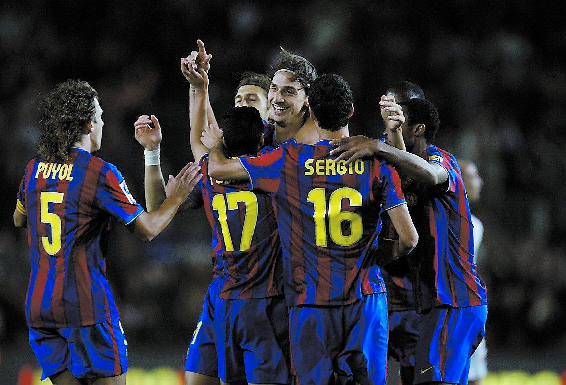 Zlatan stod för matchens delikatess när han klackade fram bollen till Pedro som satte 1–0.