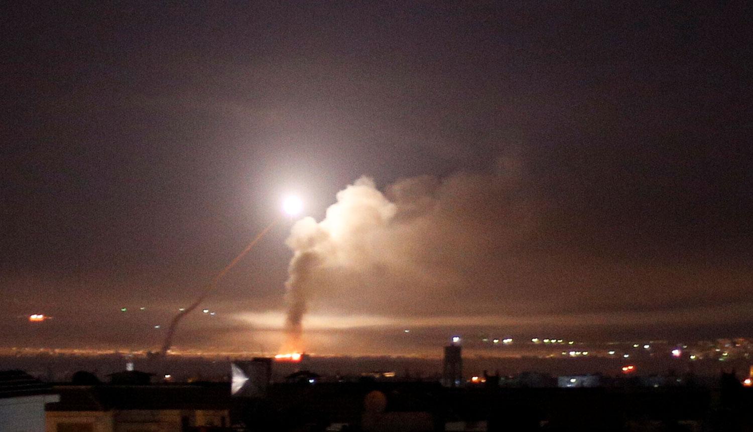 Missiler sedda från Damaskus på torsdagen.