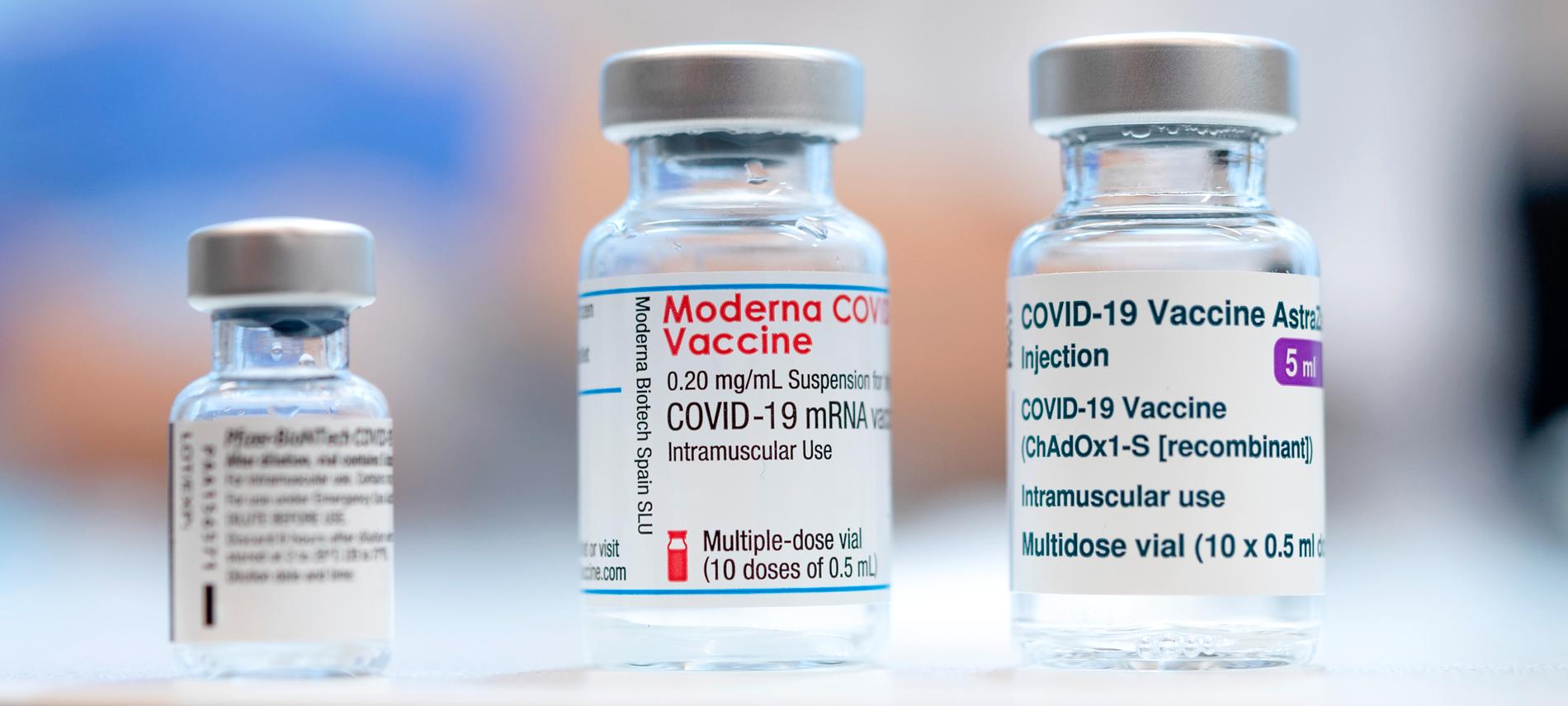 Vaccinen mot corona har visat sig fungera bra mot att drabbas av svår covid-19. Men skyddet är inte totalt – även vaccinerade blir sjuka och kan föra smittan vidare. 