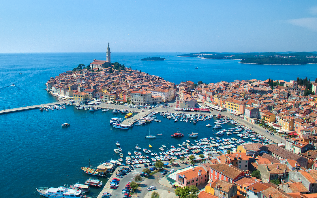 Kroatien har något för både stora och små resenärer. Här är staden Rovinj. 