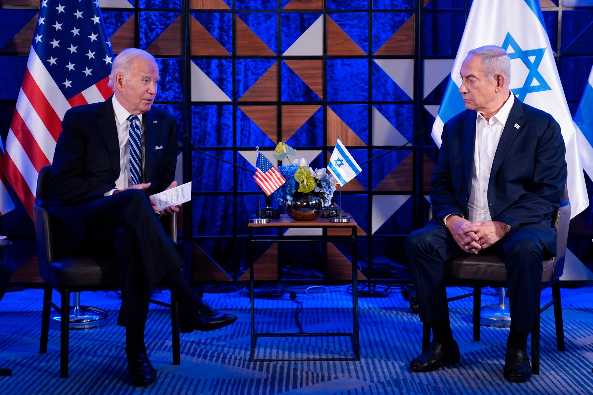 Joe Biden möter Benjamin Netanyahu, 18 oktober.