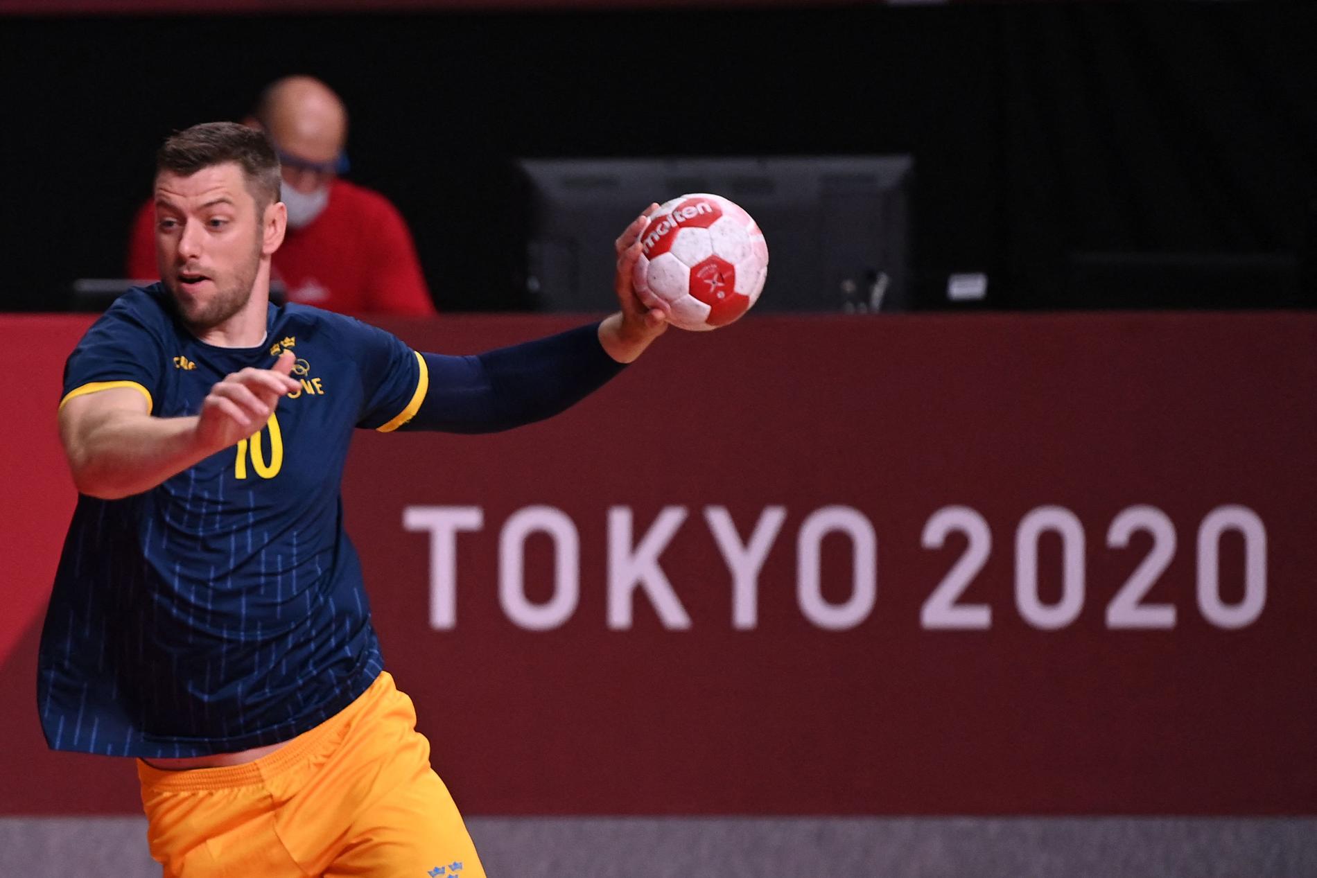 Niclas Ekberg öste in mål mot Portugal. Sverige vann den tredje OS-matchen med ett mål, 29–28.