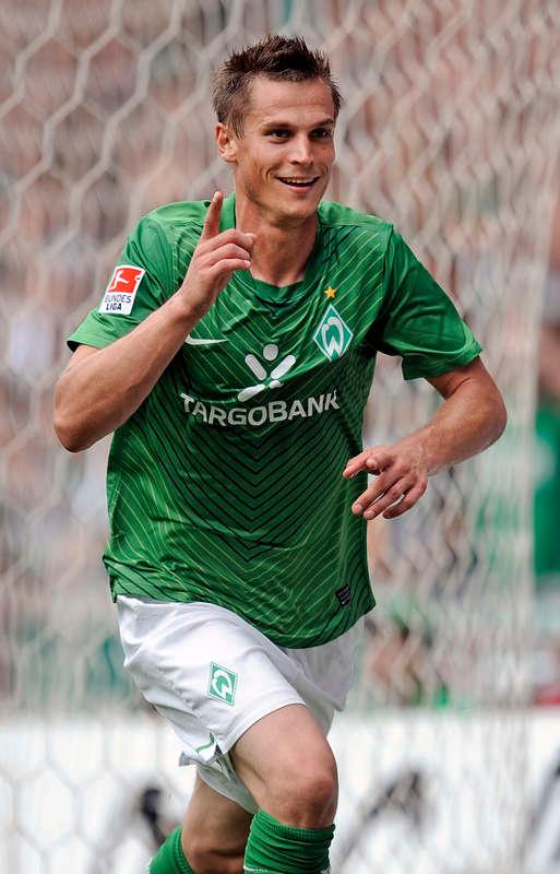 Markus Rosenbergs kontrakt med Werder Bremen går ut snart. Nu talar mycket för att nästa klubbadress blir Olympiakos.