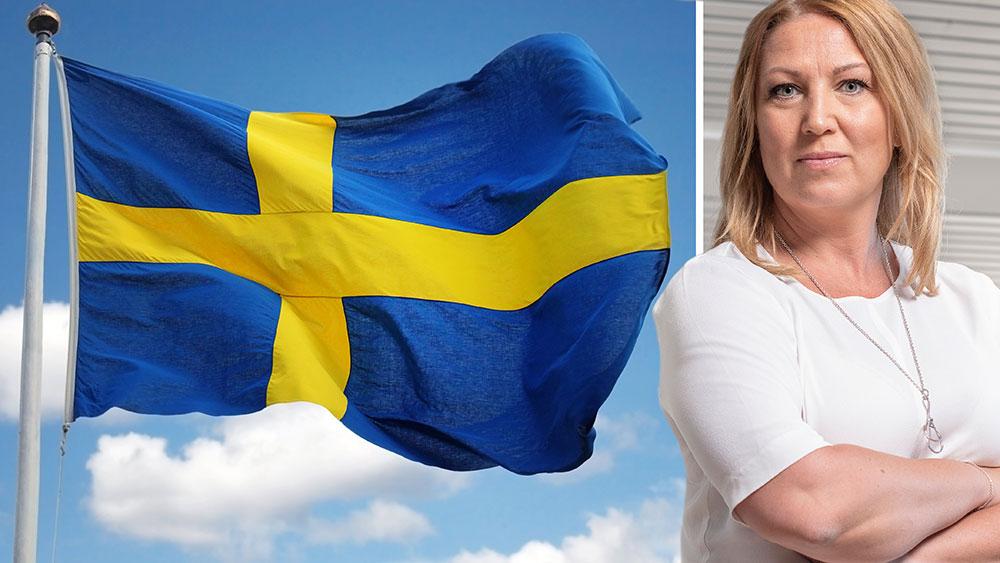 Självklart är det är så att nationalsången är en viktig del av det vi svenskar har gemensamt och något som ska fortsätta tillhöra vårt kulturarv. Men det är inte samma sak som att detta ska skrivas oss lärare på näsan, skriver Johanna Jaara Åstrand, Lärarförbundet.