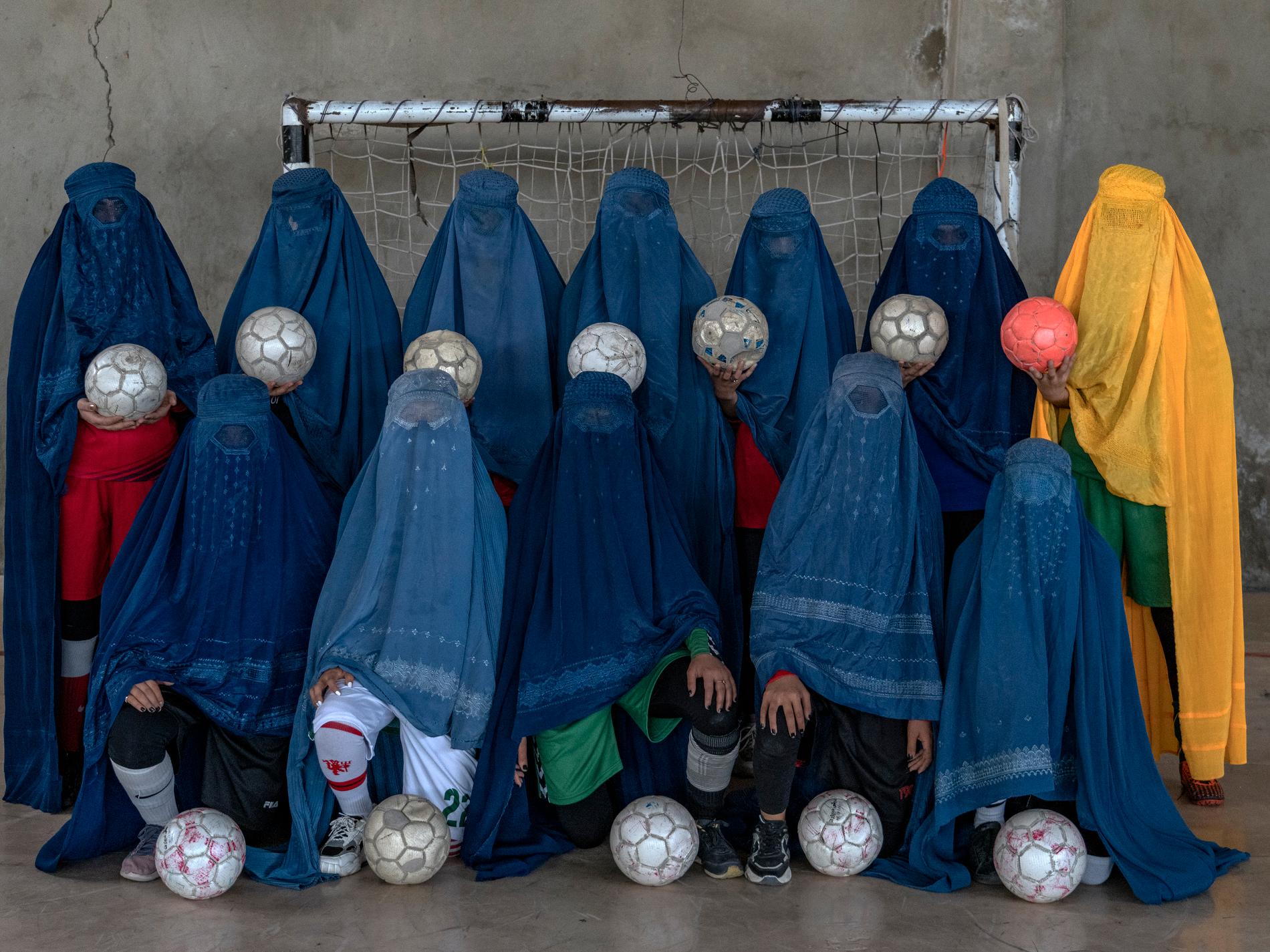 Hon älskar fotboll – men stoppas av talibanerna