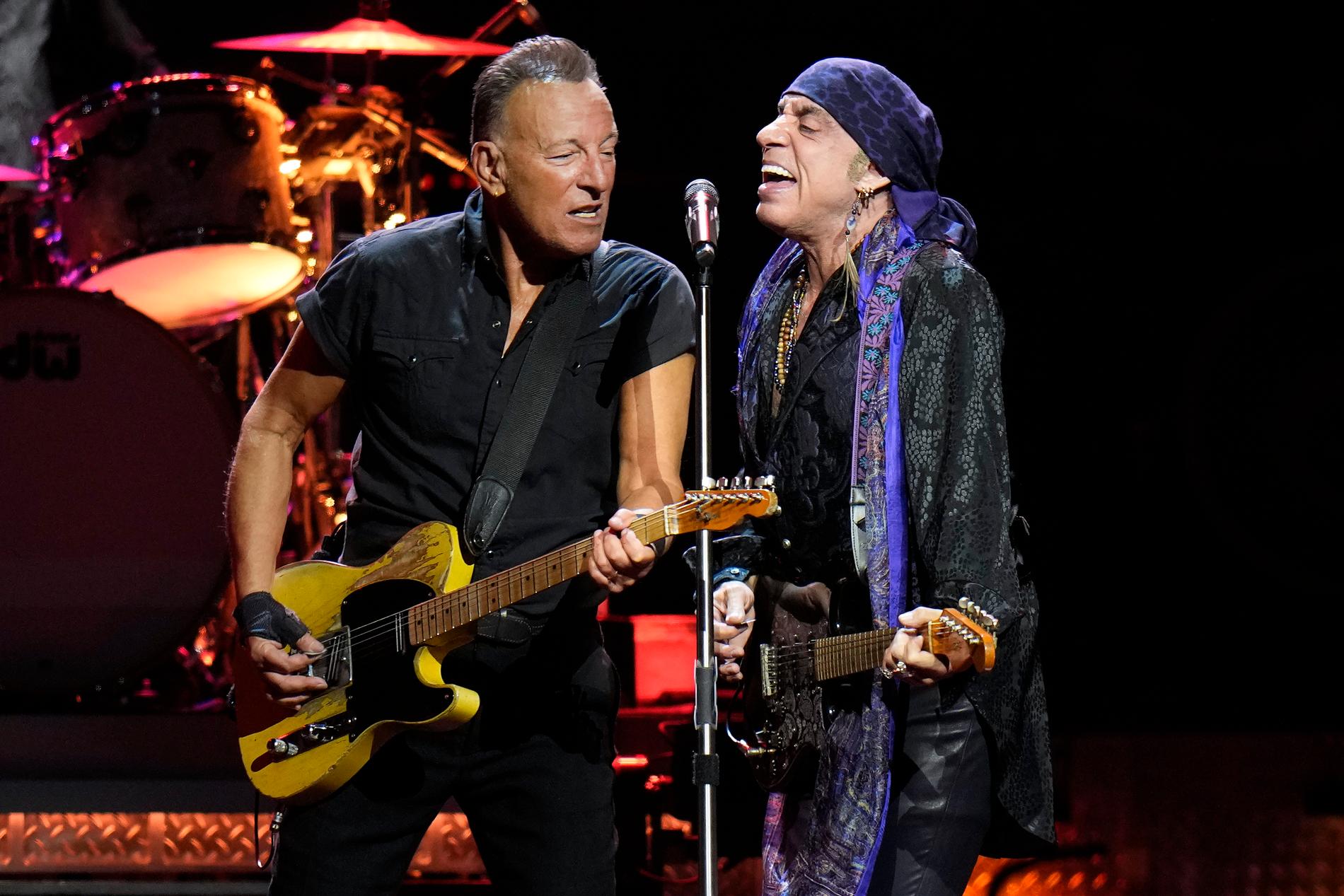 Bruce Springsteen och Steven Van Zandt i Tampa.