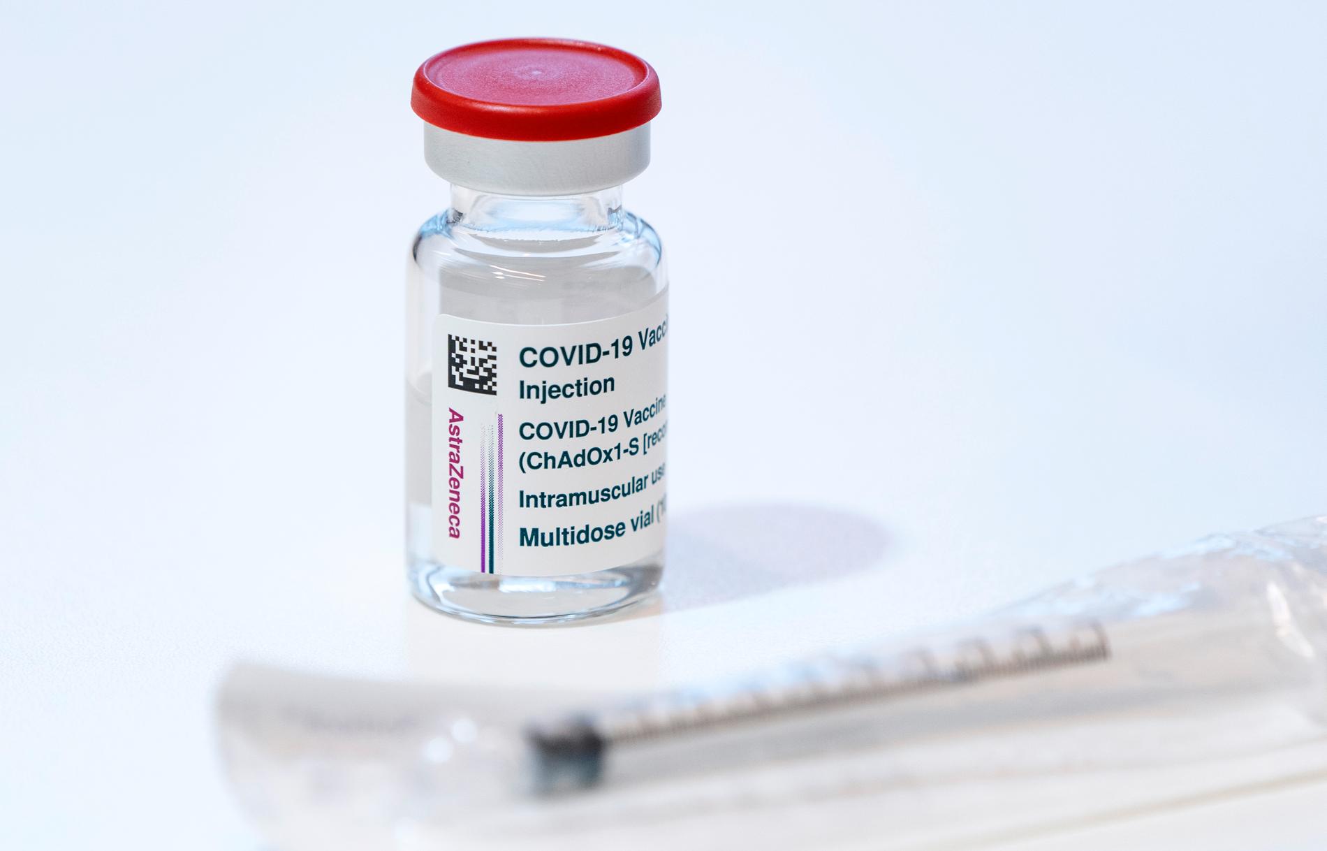 Vaccin mot covid-19 från AstraZeneca. Arkivbild
