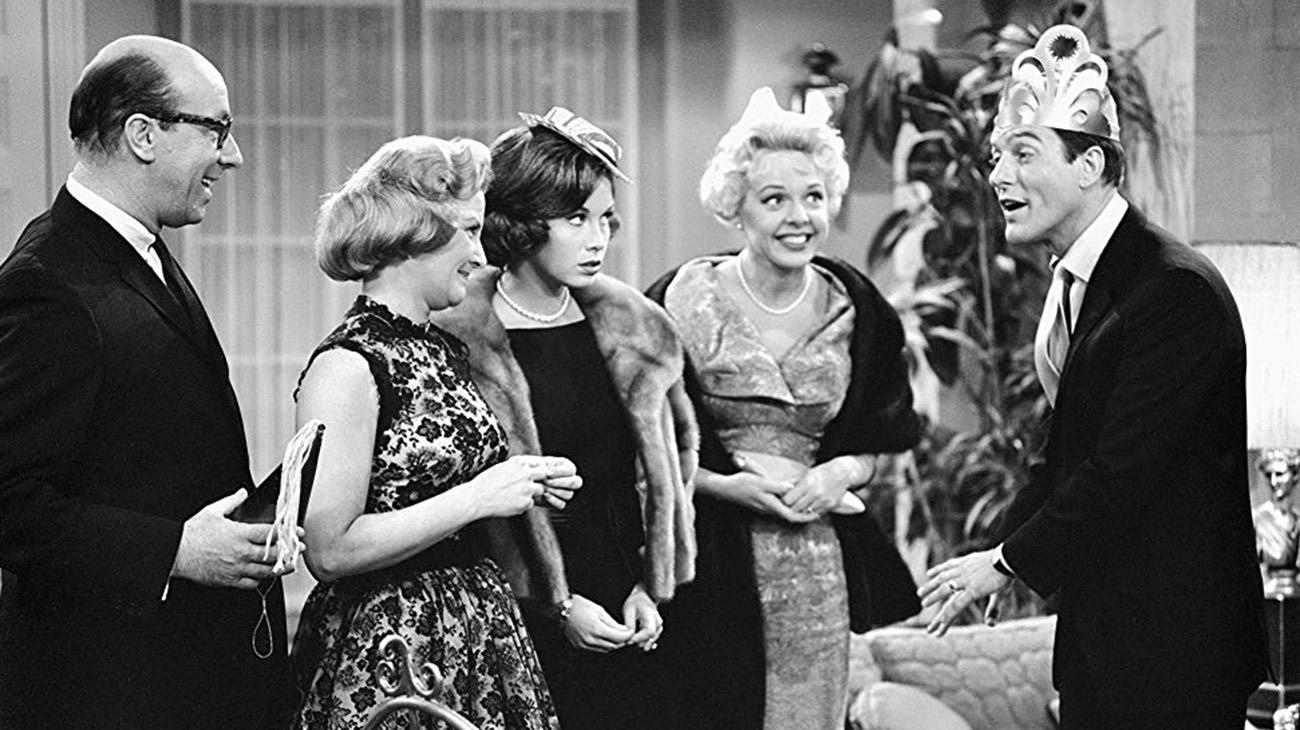 Barbara Perry (tvåa från höger) i ”The Dick van Dyke show”.