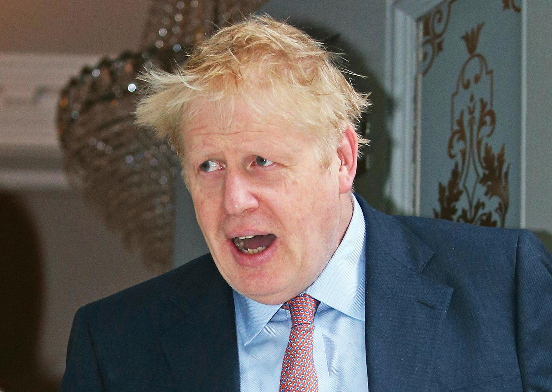 Boris Johnson, här fotograferad den 17 juni, är favorittippad att efterträda Theresa May som partiledare för Konservativa partiet.