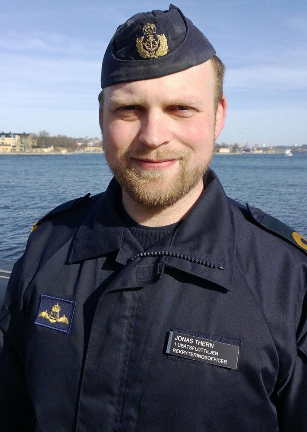 Jonas Thern, informations- och rekryteringsofficer vid Ubåtsflottiljen på Försvarsmakten.