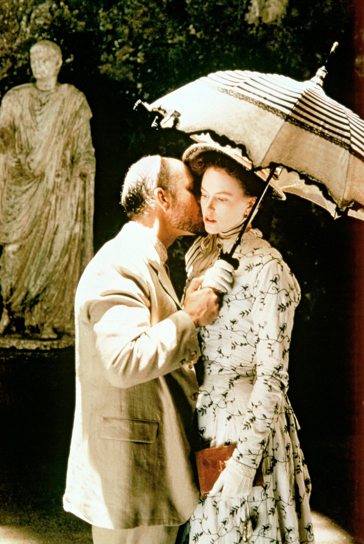John Malkovich som "Gilbert Osmond" och Nicole Kidman som "Isabel Archer" i "Porträtt av en dam".