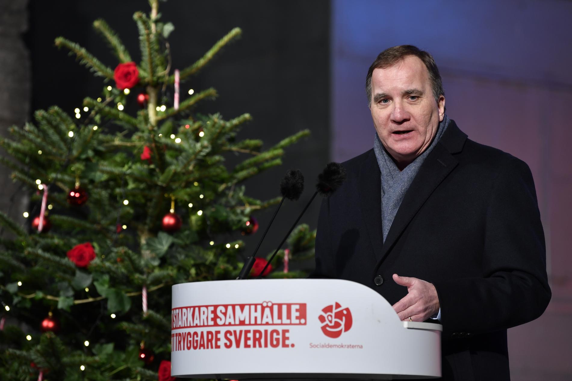 Statsminister Stefan Löfven (S) jultalar i S:t Nicolai ruin i Visby.