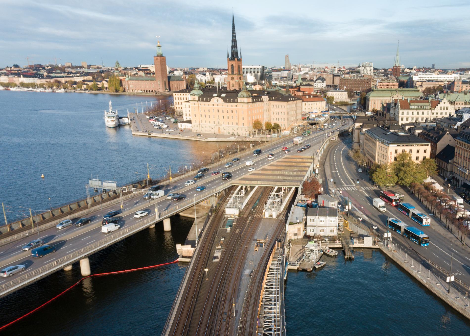Flera fall har upptäckts på skolor i Stockholm.