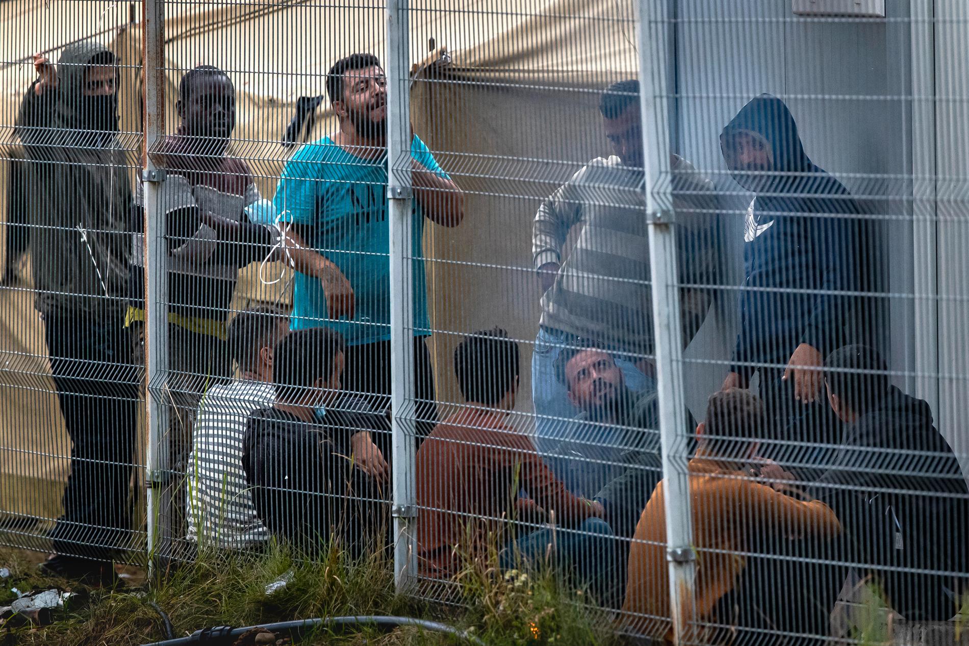 Migranter i ett läger i Litauen.