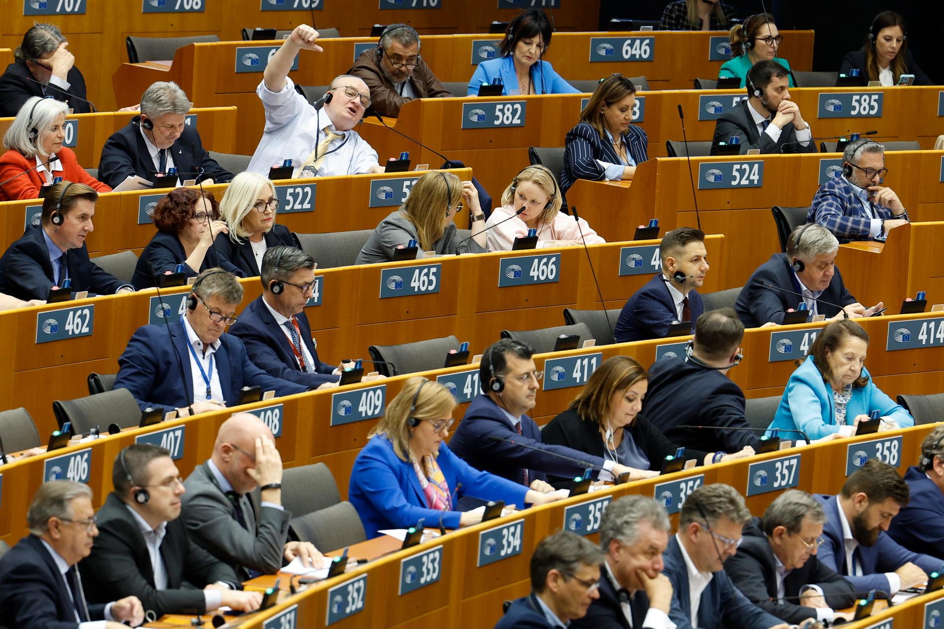 EU-parlamentets ledamöter röstar i Bryssel om asyl- och migrationspakten.