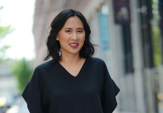 Celeste Ng (född 1980), amerikansk författare.