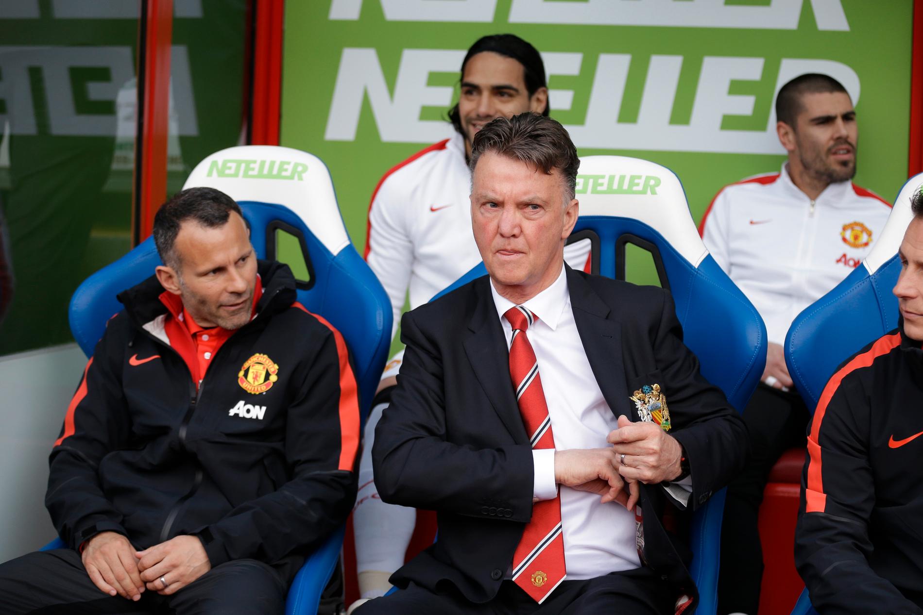 Louis van Gaal tar bladet från munnen och ger sin förra arbetsgivare Manchester United några rejäla kängor.