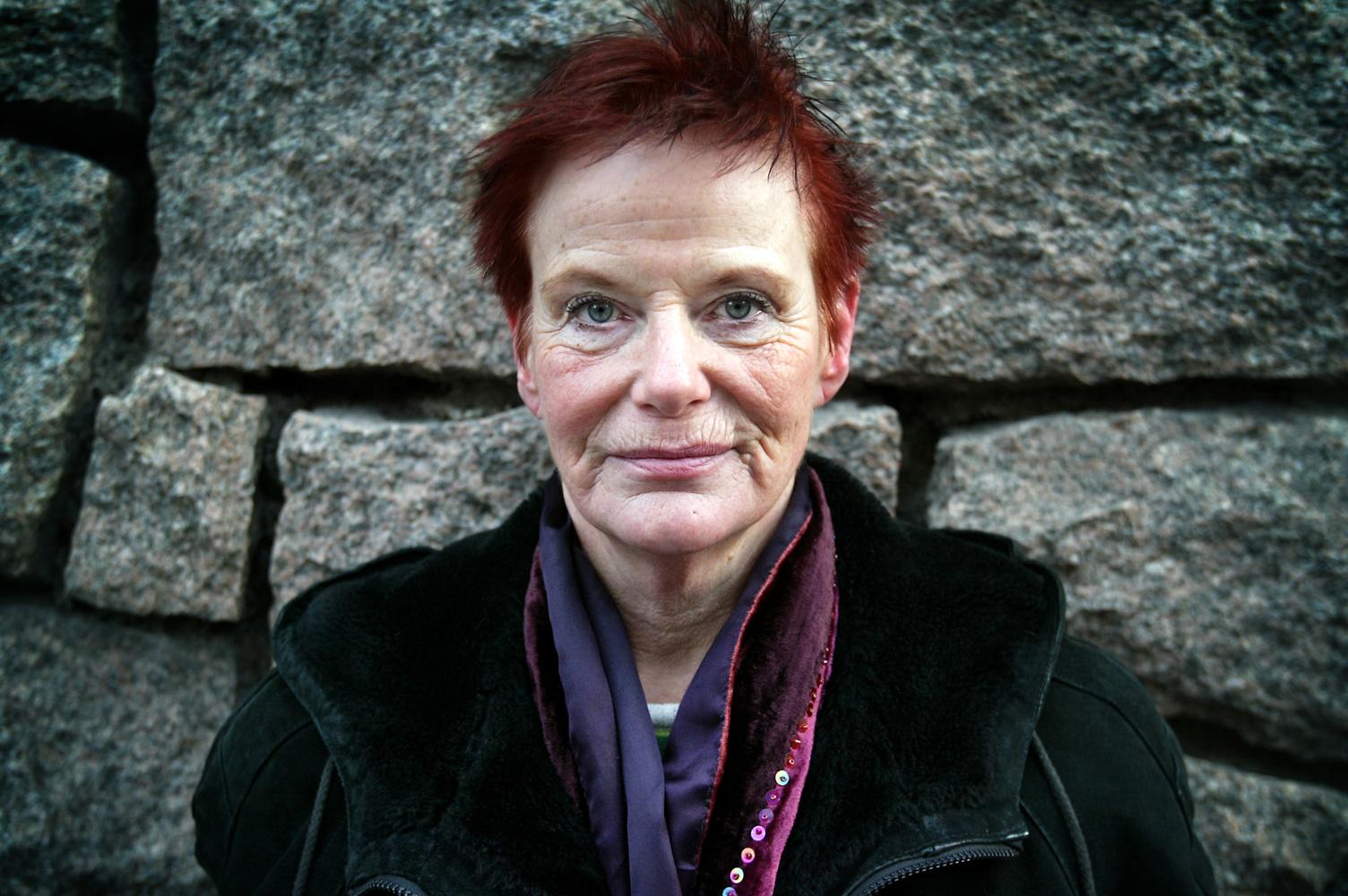 Lillemor Östlin berättade i boken Hinsehäxan om sitt liv.