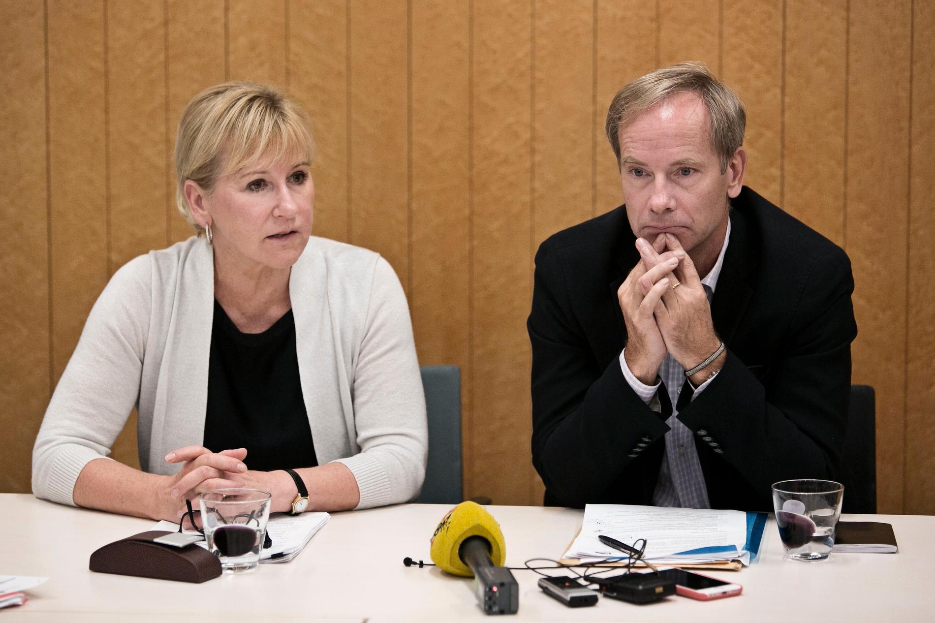 Margot Wallström och Olof Skoog.