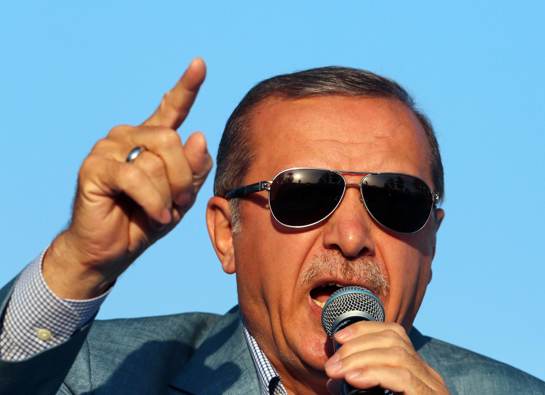 Turkiets president Tayyip Erdogan siktar på att vinna söndagens val.