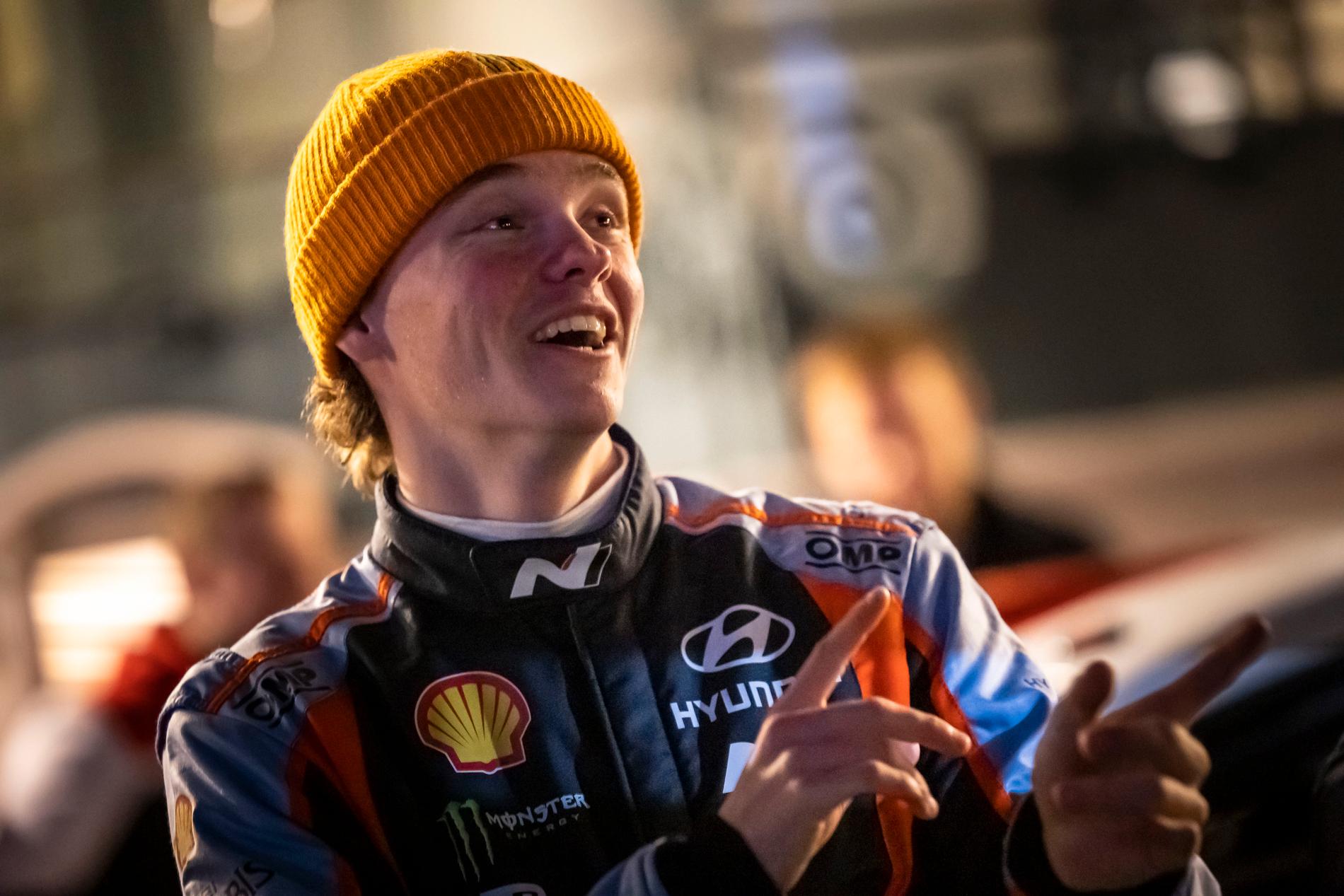 För ett år sedan tävlade han för Hyundai i WRC, nu har Oliver tagit ett kliv tillbaka till WRC2 för att kunna ta sig tillbaka till toppen.