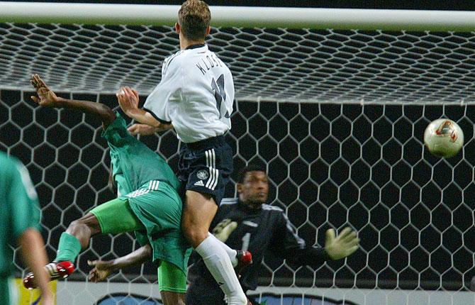 1 juni 2002, gruppspel TYSKLAND–S-ARABIEN 8–0. 2–0 (25) Miroslav Klose
