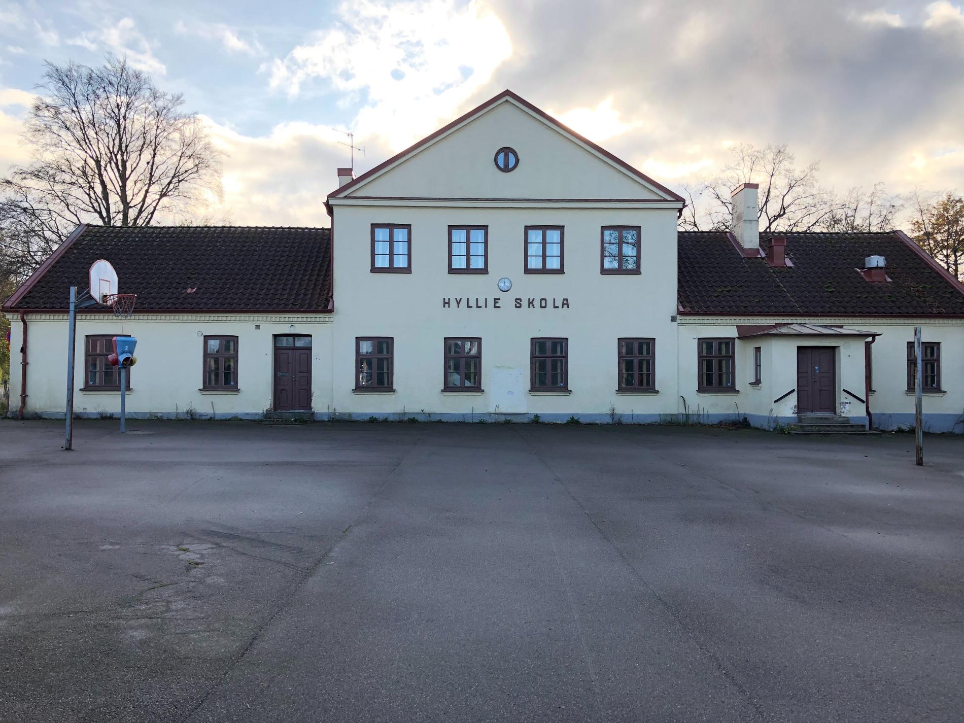 Den gamla skolan i Hyllie las ned 2013.