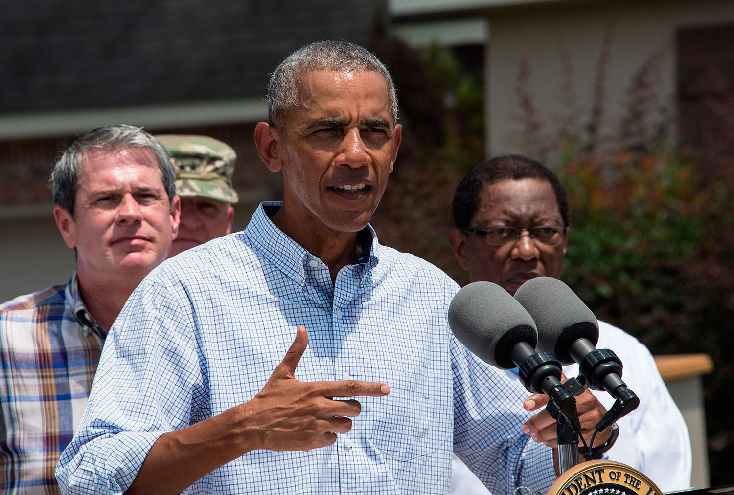 Barack Obama talar i Baton Rogue, Louisiana.